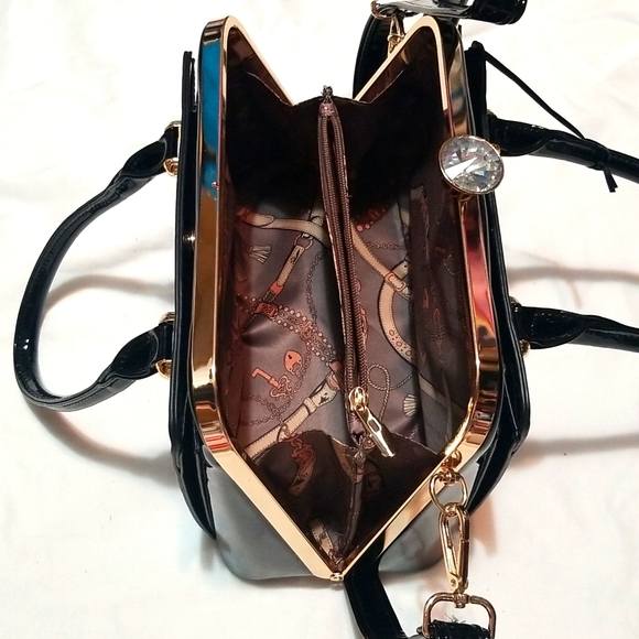 LA TERRE Beautiful bag. - Picture 2 of 9